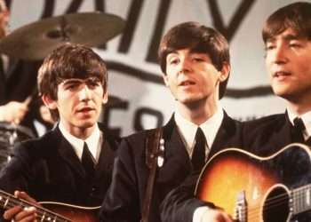 Paul McCartney shares his favourite Beatles song to perform live on tour | Music | Entertainment