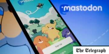 What is Mastodon and will users turn to Twitter rival?