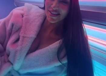 Doctors slam Kim Kardashian for promoting tanning beds in new viral TikTok video – despite skin cancer running in the family