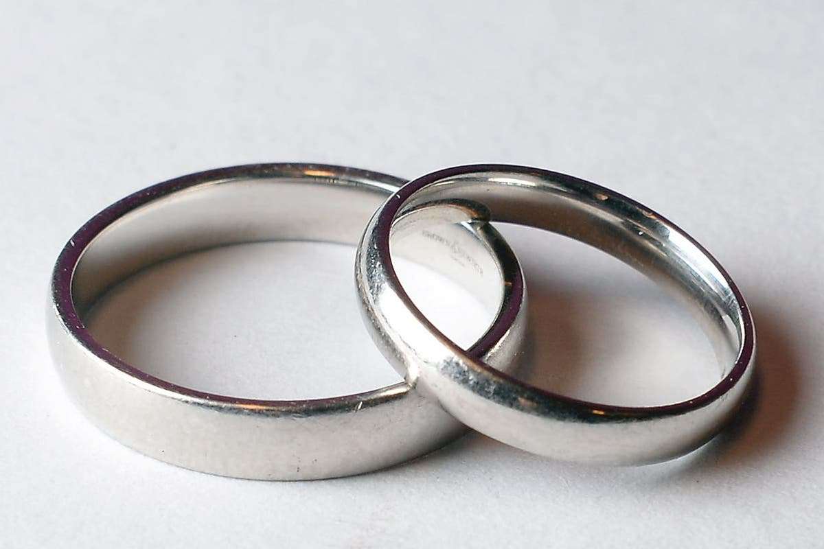 Insurer warns about high-value jewellery thefts ahead of Valentine’s Day