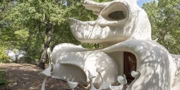 ‘Part Willy Wonka, part Big Lebowski’: Inside the ‘giant seashell unicorn’ Airbnb in Texas that was created by hippies and is ‘unlike anywhere else’