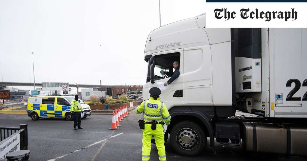 Port of Dover threatens legal action over Brexit lorry checks