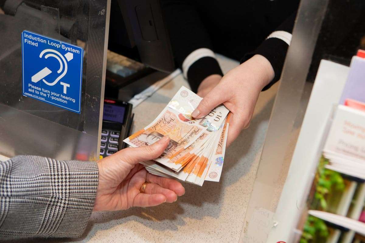 Post Office sees personal cash withdrawals increase by 15% annually in February