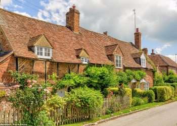 The UK’s 20 most beautiful villages, according to travel photographers, from Cornish fishing hamlets to Scottish coastal gems. Don’t agree with the order? Vote for YOUR favourite in our poll…