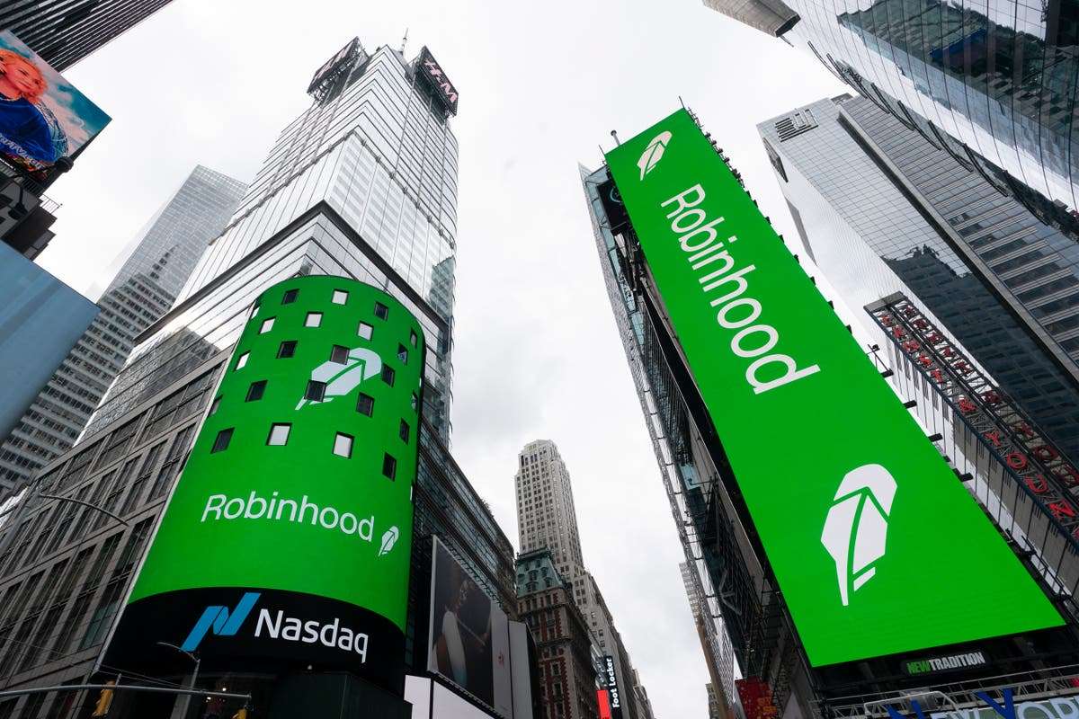 US stock trading app Robinhood launches for all in UK as waiting list ends