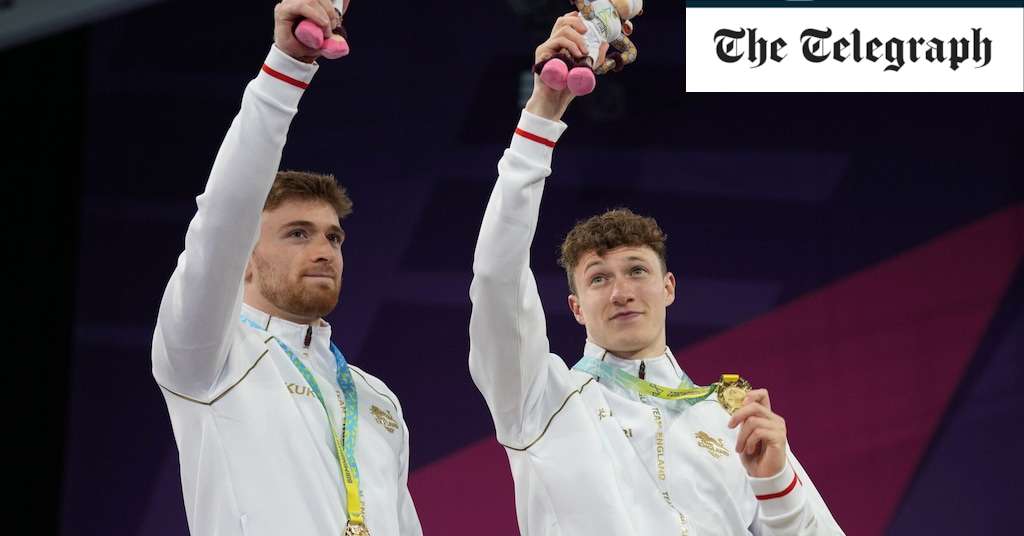 English partnership Matty Lee and Noah Williams win synchronised diving gold at Commonwealth Games