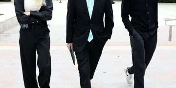 Killer socialite Rebecca Grossman sobs as her daughter Alexis tells court her mom was molested aged 11: Faces 30 years for murdering two young brothers