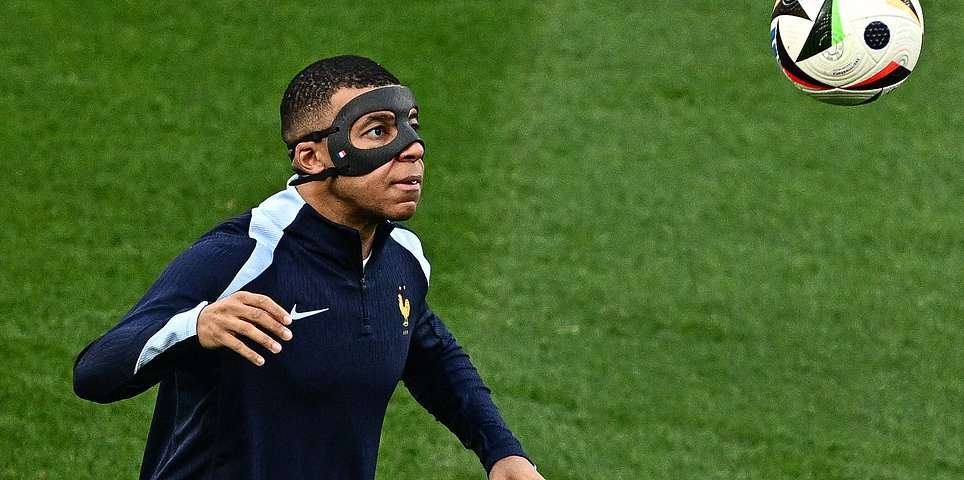 Netherlands vs France – Euro 2024: Live score, team news and updates as two of the tournament favourites face off in Group D, with Kylian Mbappe expected to start on the bench