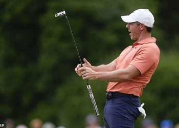 Rory McIlroy seen WITHOUT wedding ring again despite Erica Stoll divorce U-turn as he tees off alongside Scottie Scheffler in US Open first round