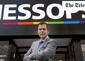 Dragons Den star’s Jessops hit with winding up petition