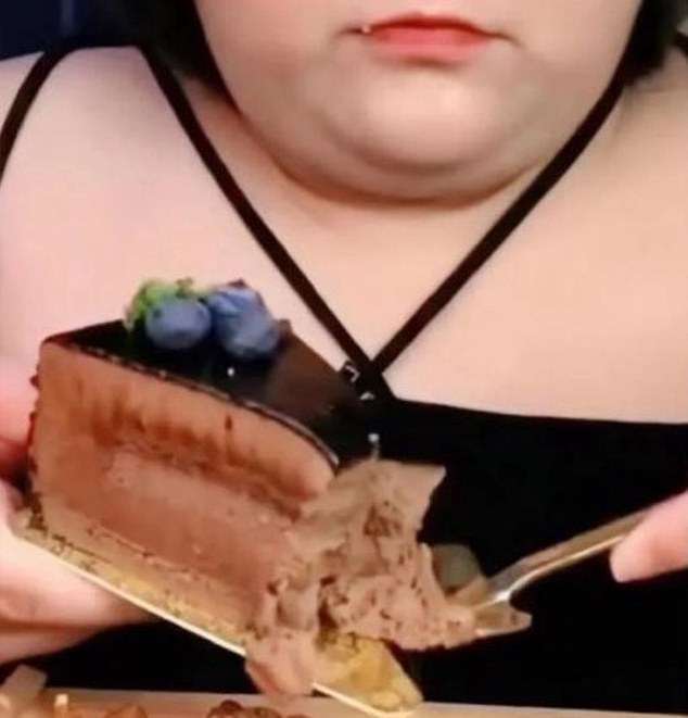 Horror as extreme eater, 24, DIES during livestream of 10-hour food binge on chocolate cake and chicken and seafood after her stomach ripped open
