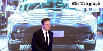 ‘Overpriced’ tech stocks drop as investors eye up small caps