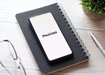 Plus500 hikes profit forecast amid record number of new retail customers