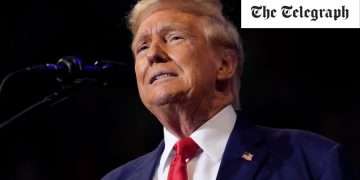 Trump’s social media company falls to lowest level since float