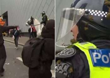 Melbourne protest LIVE updates: Anti-war demonstrators clash with police and reporters in fiery scenes