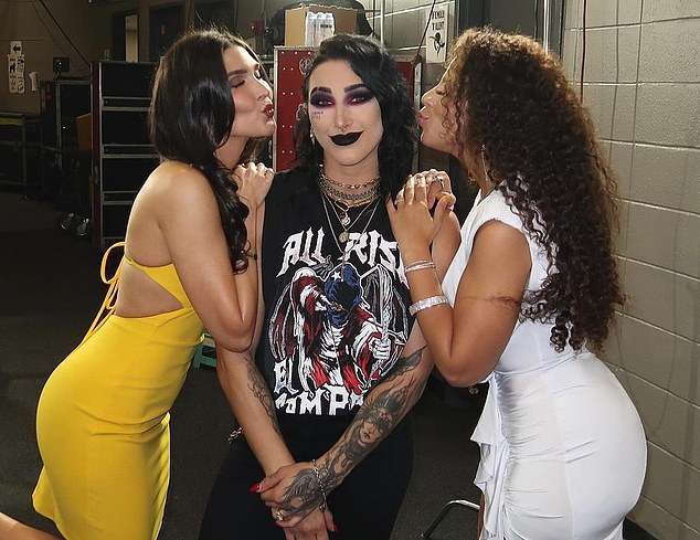 Popular WWE star announces they have LEFT the company just hours before Monday Night RAW