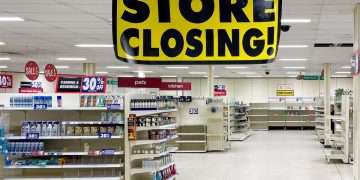 Record number of UK firms facing serious financial strain – report