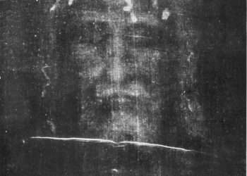 Turin Shroud IS the cloth Jesus was buried in, scientist claims – and says he has an ‘enormous quantity of evidence’ to prove it