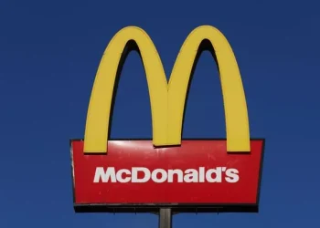 'I work in McDonald's and everyone needs to be aware of this eye-opening Drive-Thru secret'