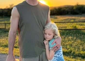 Hidden signs of colorectal cancer – and how they differ in younger patients as 90s heart-throb James Van Der Beek is diagnosed at just 47