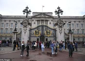 Inside Buckingham Palace: What visitors will get to see as the King opens the front gates for the first time