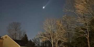 Bombshell new claims over what mystery drones seen above New Jersey and New York really are from House foreign affairs chair