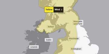 Christmas travel chaos continues with 100 Heathrow flights cancelled amid severe 80mph wind weather warnings
