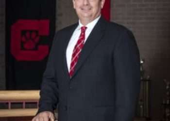 Panic as Pennsylvania high school student with contagious disease attends class without a doctor’s approval