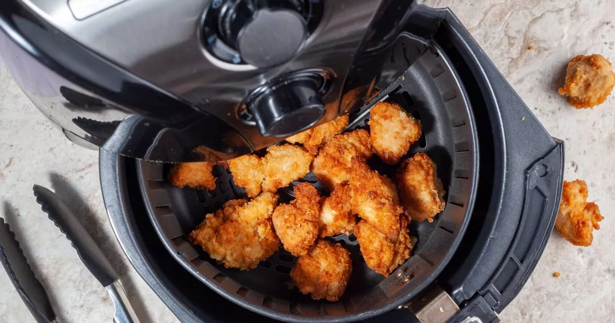Air fryer cleaning hack promises to remove grease in two minutes with two ingredients
