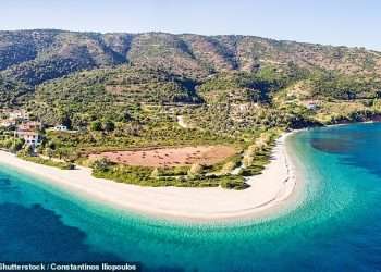 I’m a Greece expert who has been visiting the country for 40 years. This is my ultimate guide to the 15 islands you must visit – and the ones you should avoid