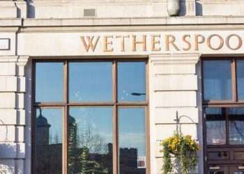 ‘I work at Wetherspoon – this is the freshest meal you can order’