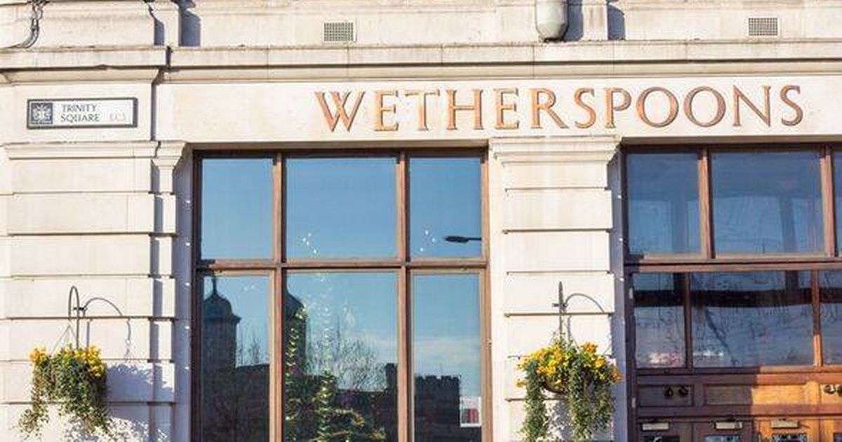 ‘I work at Wetherspoon – this is the freshest meal you can order’