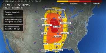Mega storm heading for 17 US states  TOMORROW will unleash life-threatening flash floods and tornadoes