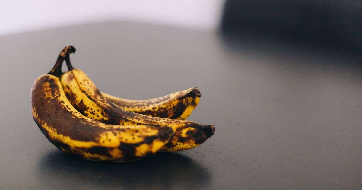 Banana storage mistake that turns them black and it doesn’t involve the fridge