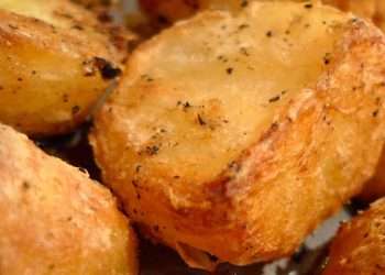 Gordon Ramsay’s ‘perfect’ roast potato recipe uses one secret ingredient