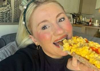 ‘I tried chef’s hack for fluffiest scrambled eggs – breakfast is changed forever’