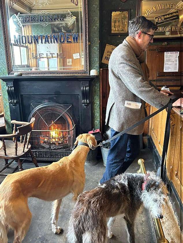 I’ve been to 3,000 pubs to find the perfect seaside pint spot – here are the country’s best you MUST visit