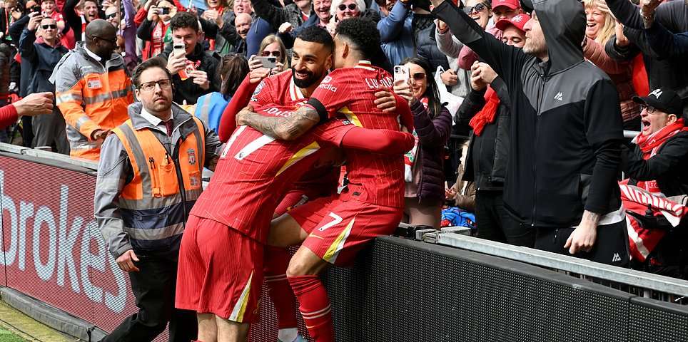 Liverpool vs West Ham – Premier League LIVE: Live score, team news and updates with opening goal at Anfield after Arne Slot made four changes to the side that lost to Fulham, while Chelsea and Tottenham both trail 2-0