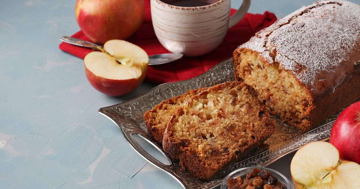 Mary Berry’s apple and cinnamon loaf cake is ‘quick and easy to make’