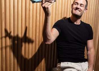 The ultimate guide to free flights, upgrades and the best credit cards for cheap travel, by The Points Guy