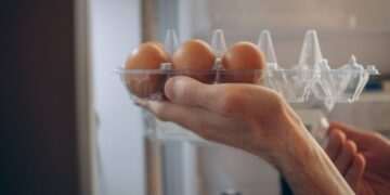 Warning over ‘dangerous’ egg storage mistake that could make you ill