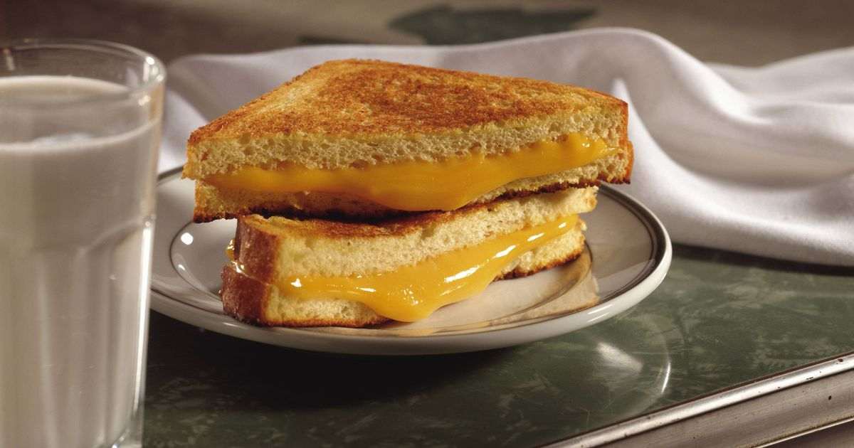 Woman branded ‘genius’ for cheese hack that promises perfect slices