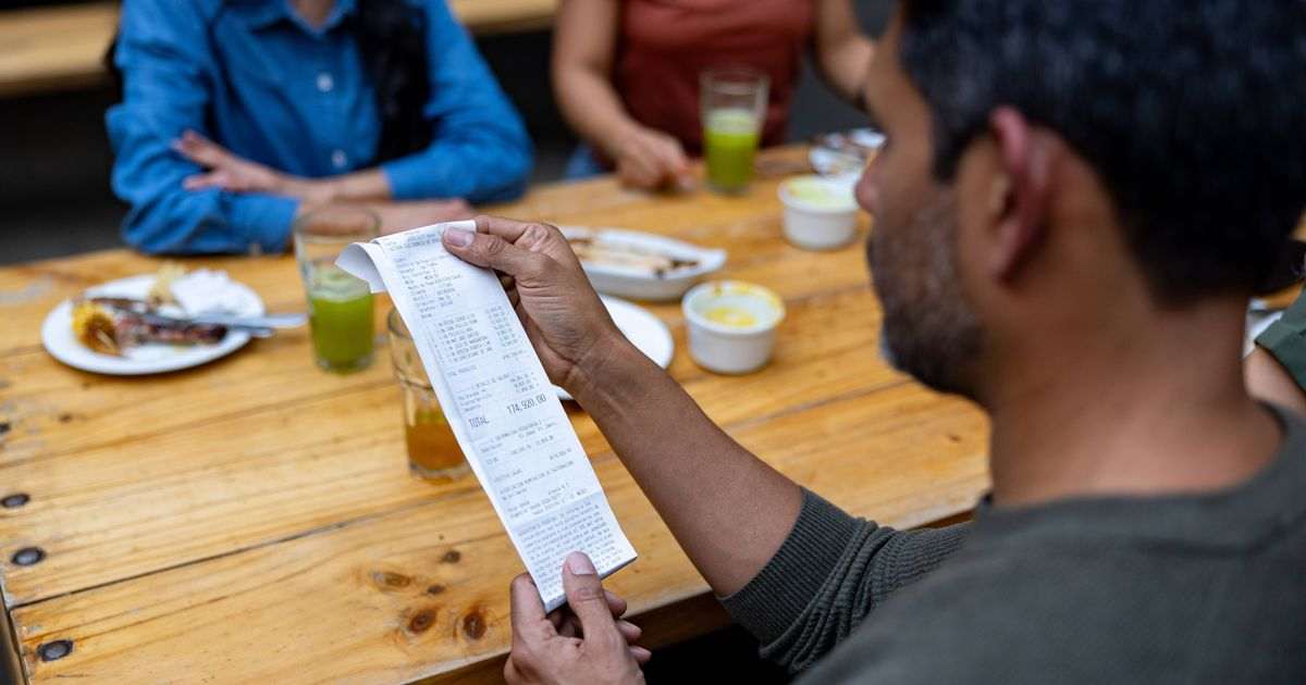 Exact amount Brits draw the line at with splitting the bill on meals out