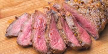 ‘I eat 20oz steak and 10 fried eggs for breakfast – it makes me feel my best’