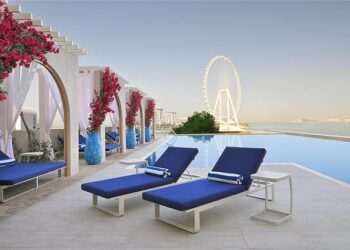 Luxury for less in Dubai: Enjoy the high life with an infinity pool and stunning vistas at the JA Ocean View Hotel