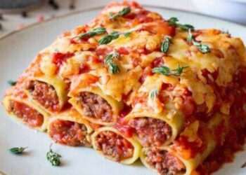 Mary Berry’s ‘crispy’ lasagne rolls are the perfect comfort food dinner recipe