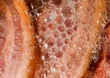 Unusual ingredient you need to add to your grill to make bacon extra crispy