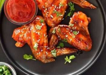 Mary Berry’s ‘family favourite’ recipe is sticky honey chicken – how to make it