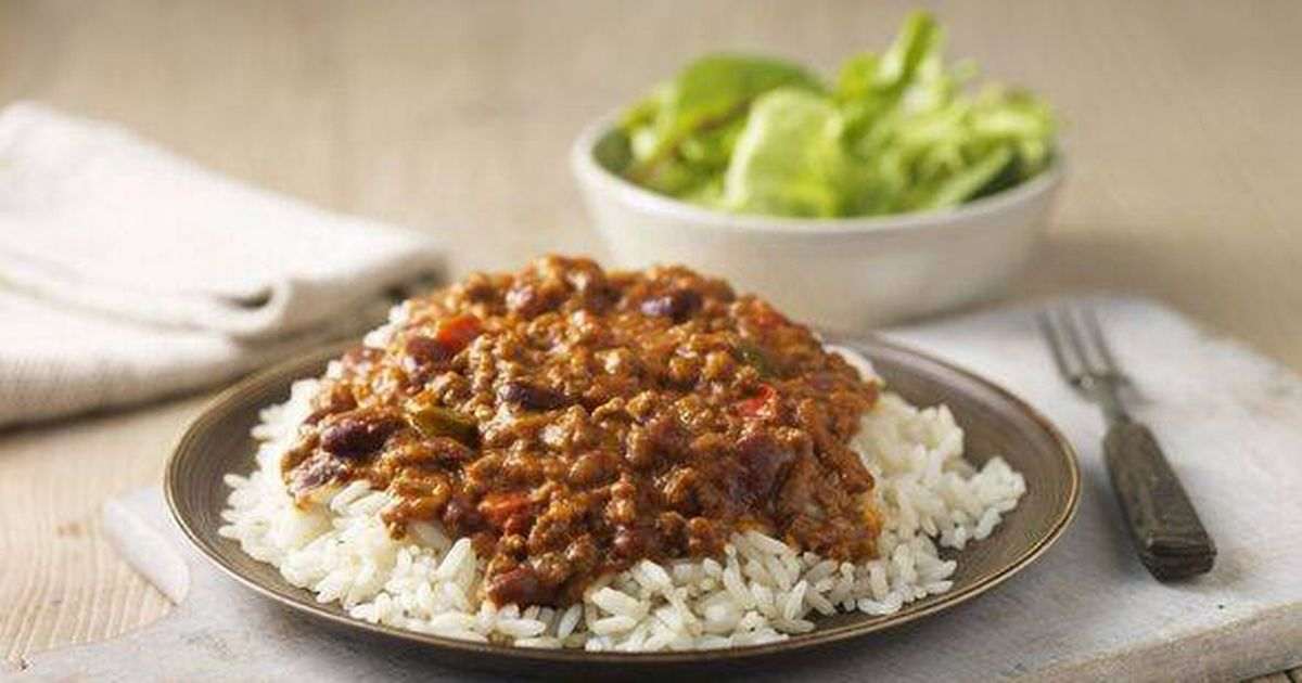 Master expert’s ‘perfect’ homemade chilli by adding one cheap ingredient