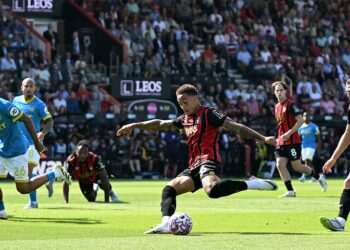 Premier League 3pm games RECAP: Goals and controversy after Tottenham’s shock win… and which Championship team lost 7-1?